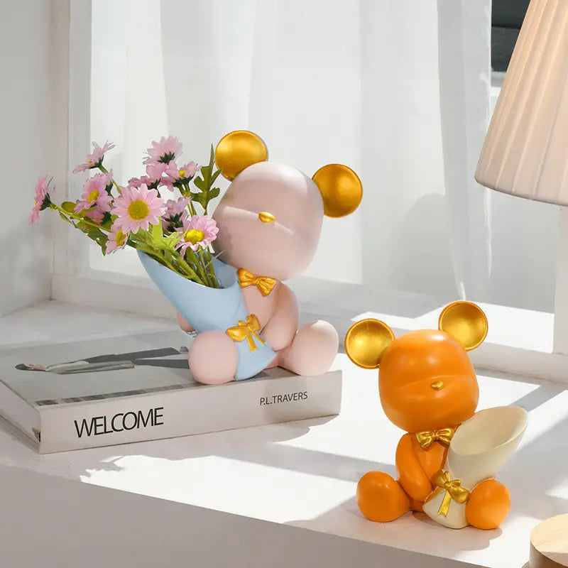 Cute Bear Flower Base