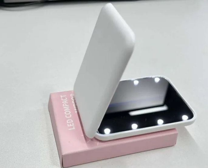Glowing Foldable LED Makeup Mirror